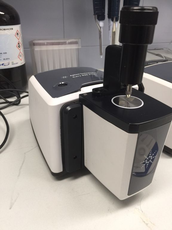 Agilent Cary 630 FTIR mit Transmission und ZnSe ATR Modul eBay