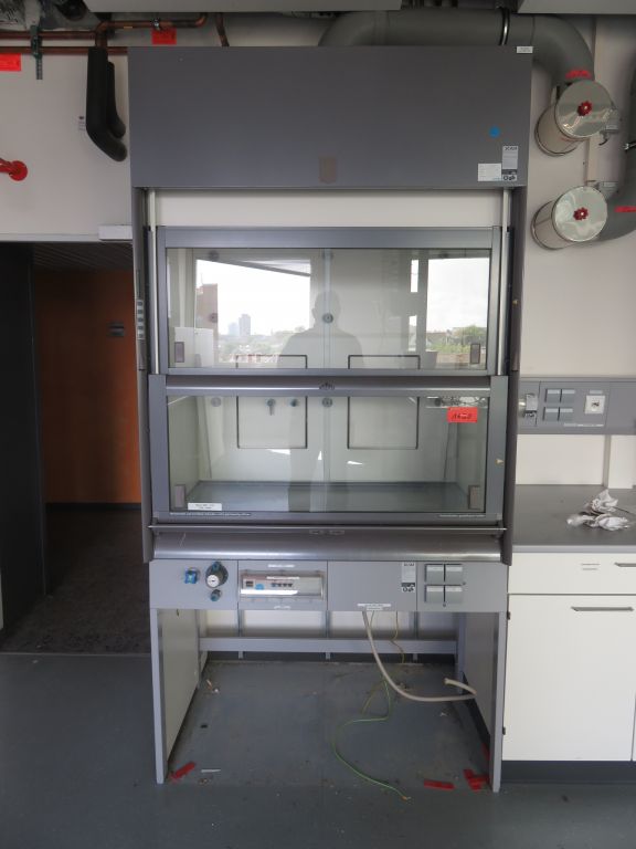 labstuff.eu Waldner Scala Low ceiling benchmounted fume hood, Width