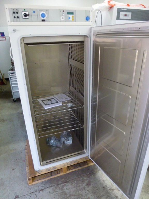 Heraeus UT 6420 Trockenschrank