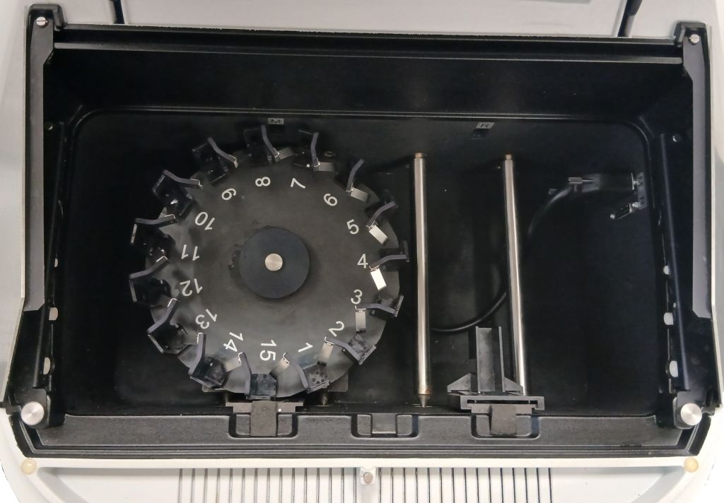 Analytik Jena SPECORD 200 PLUS – Präzises UV/Vis-Spektralphotometer