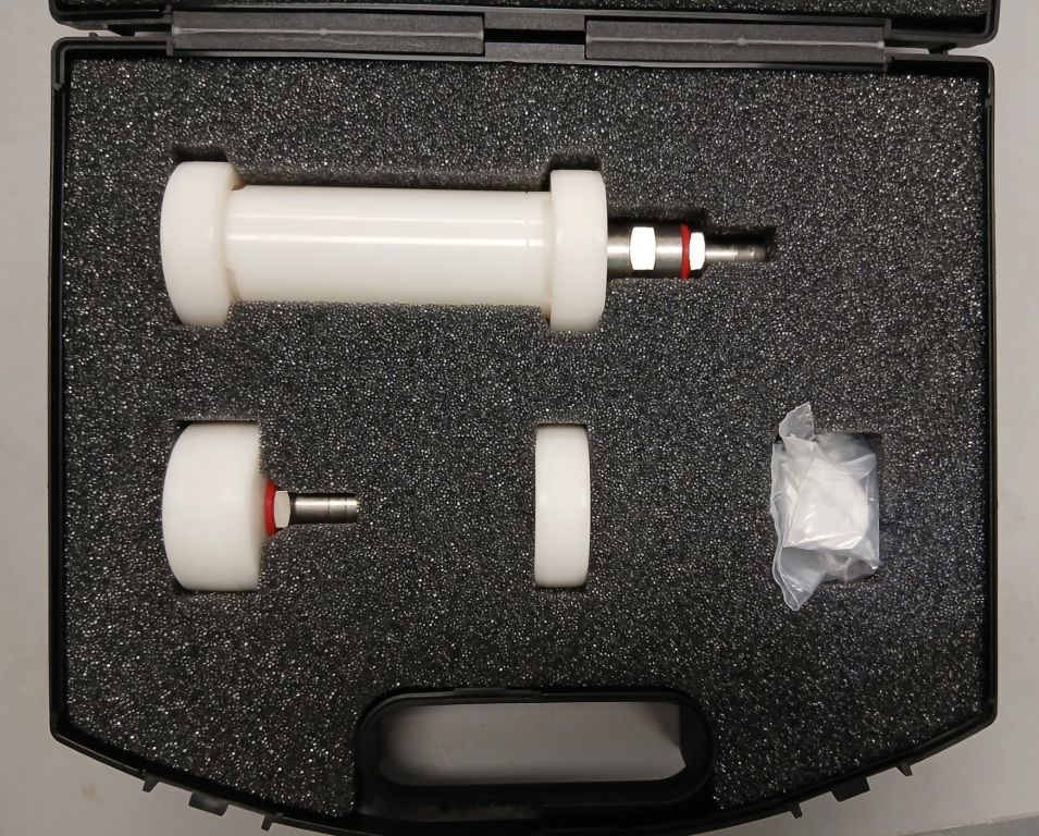 Copley Scientific Andersen Cascade Impactor (ACI) Komplettset mit DFM2 Flowmeter – Laborprüfsystem für Inhalationsaerosole