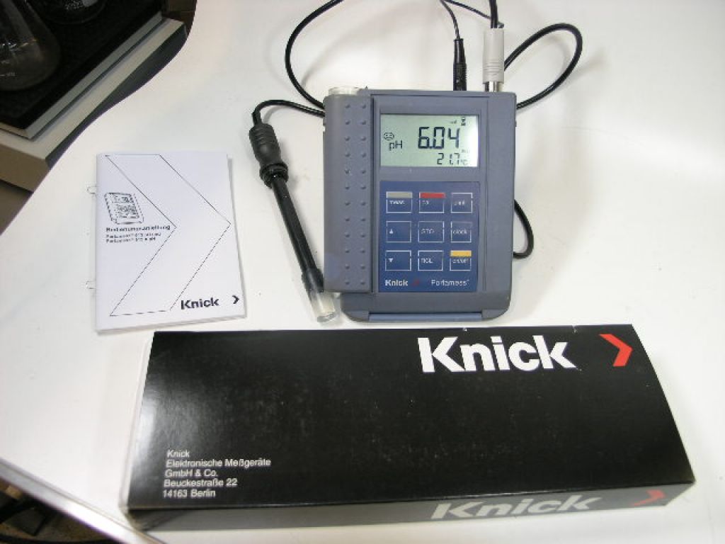 labstuff.eu - Knick Portamess 913 pH Meter