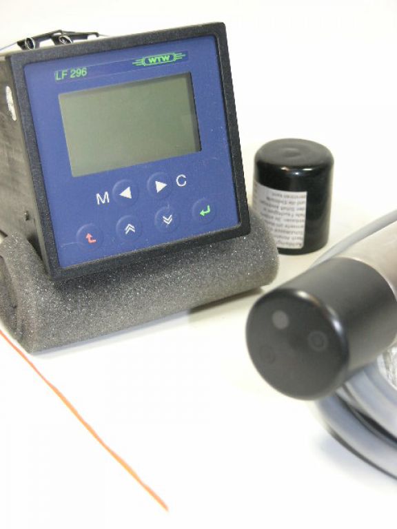 WTW LF296 Quadroline Conductivity Meter with TetraCon 700 Probe