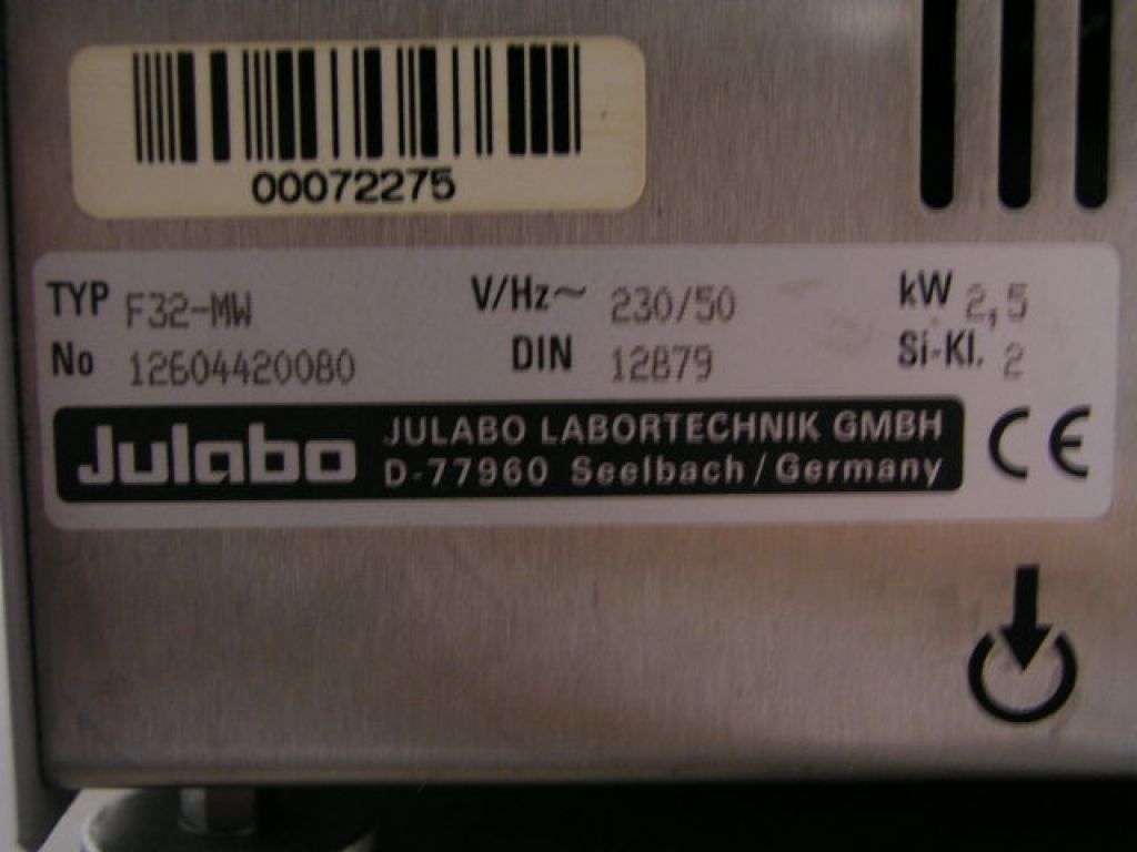 Julabo F32-MW Cryostat  Range: -35°C > 200°C
