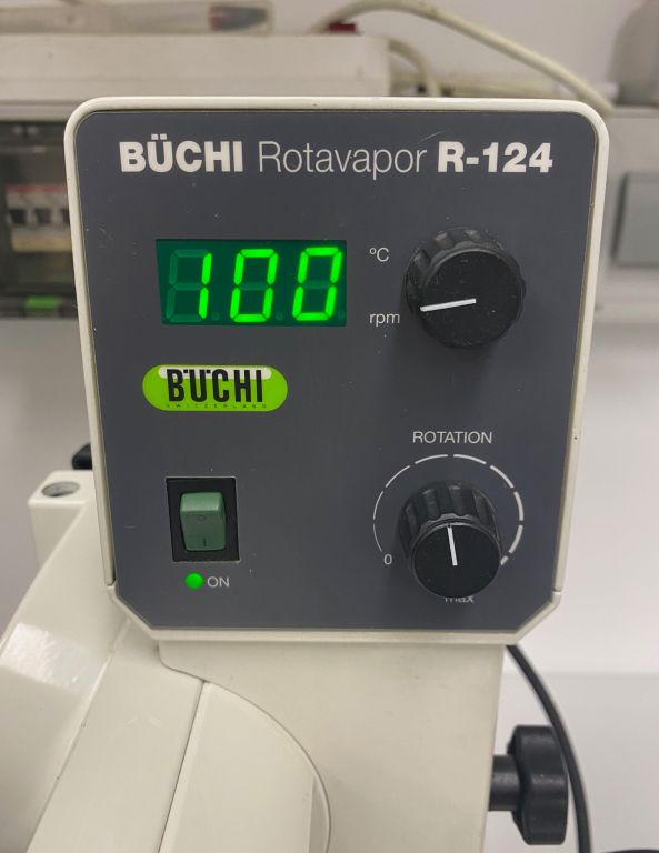 Buchi R-124 Rotavap with B-480 Waterbath and Vertical Condensor