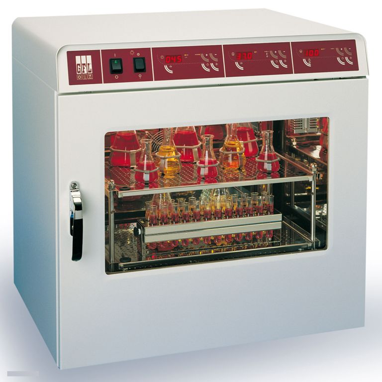 GFL Shaking Incubator 3032