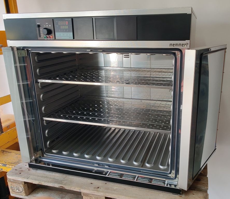 Memmert BE 600 Brutschrank, 70°C, 256 Liter, PID Regelung