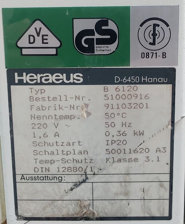 Heraeus B 6120 Incubator