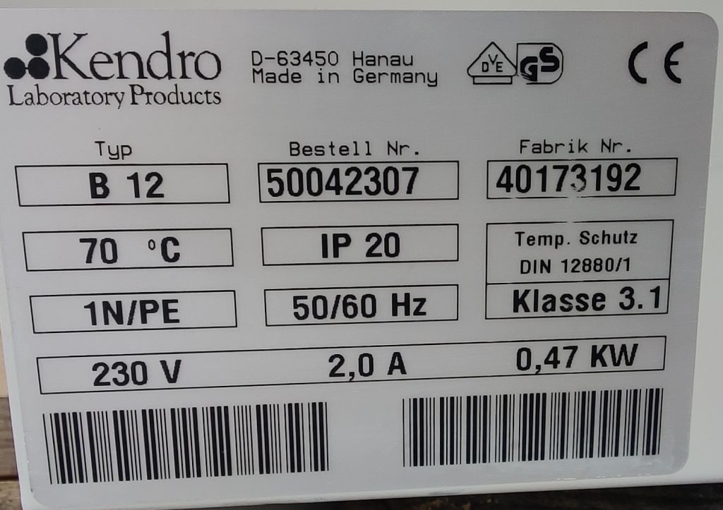 Heraeus B12 Incubator, 131 Liters