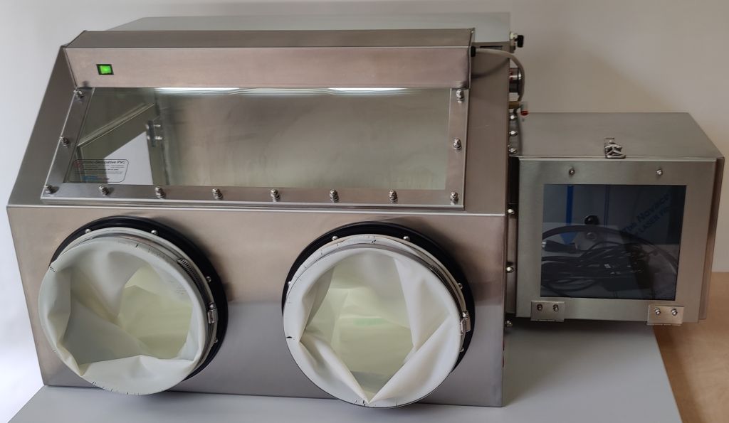 Terra-Universal Smart Glovebox mit Standard Air Lock