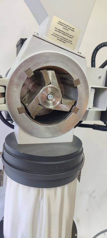 Retsch Cutting Mill SM 100