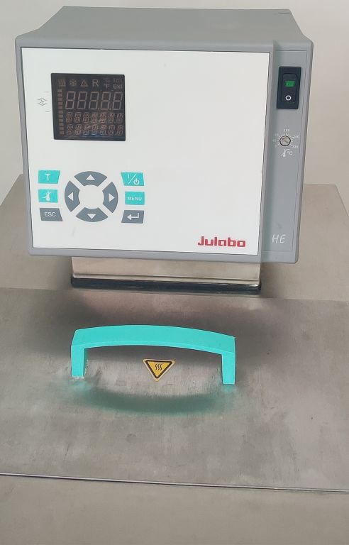 Julabo FP40-HE 16L Kälte-Umwälzthermostat –40…+200 °C