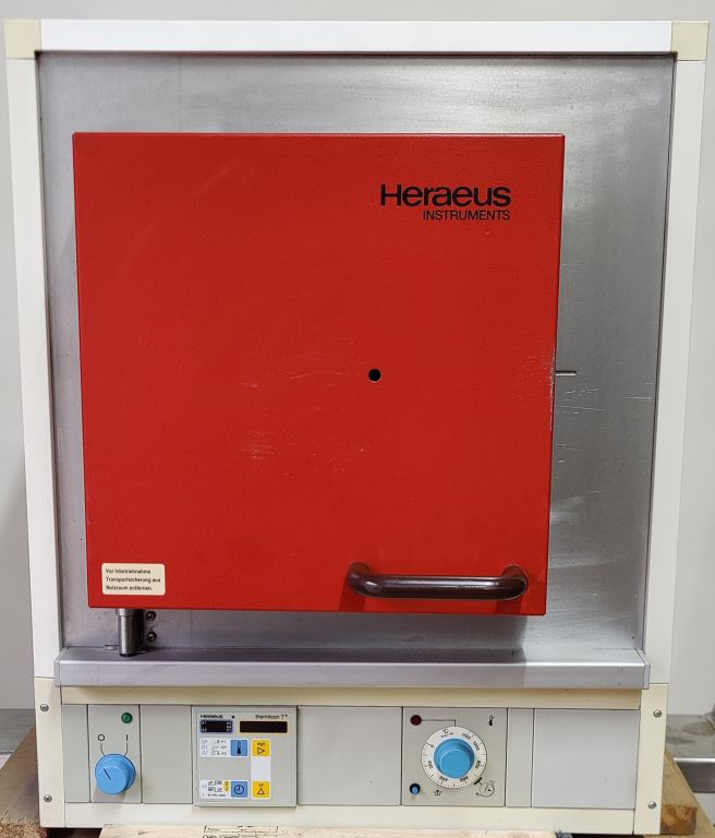 Heraeus M110 Muffelofen 1100°C -- 9 Liter Volumen