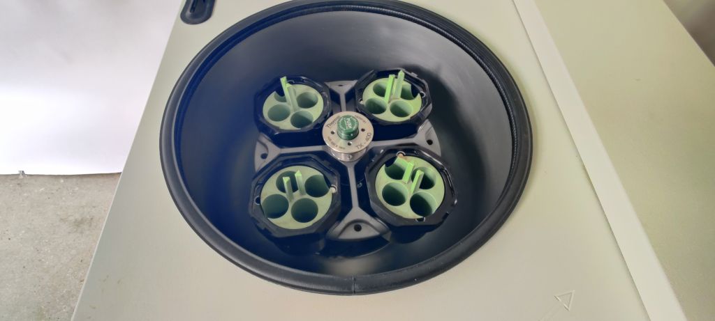 VWR Mega Star 1.6R Tischzentrifuge