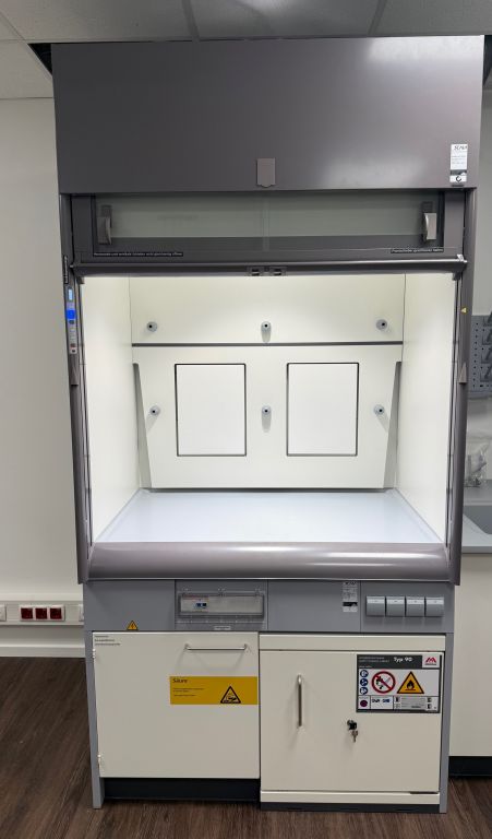 Waldner Scala Niedrigraum Tischabzug mit FWF90 und Säure/Laugenschrank aus 2023