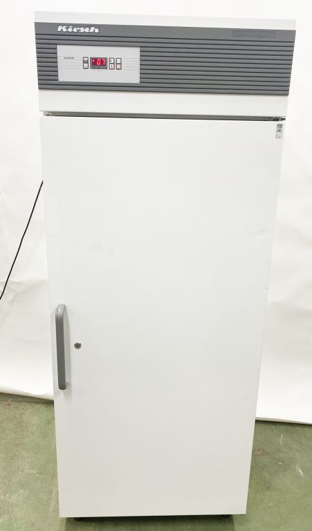 Kirsch Super 520 laboratory refrigerator, 420 liters, 0-15°C