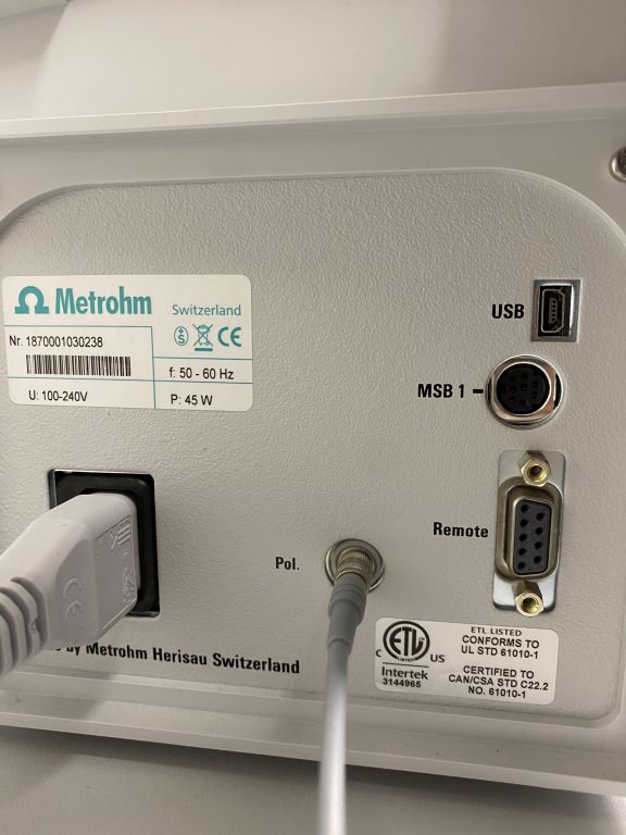 Metrohm 870 KF Titrino plus with 803 Ti Stand and exchange units