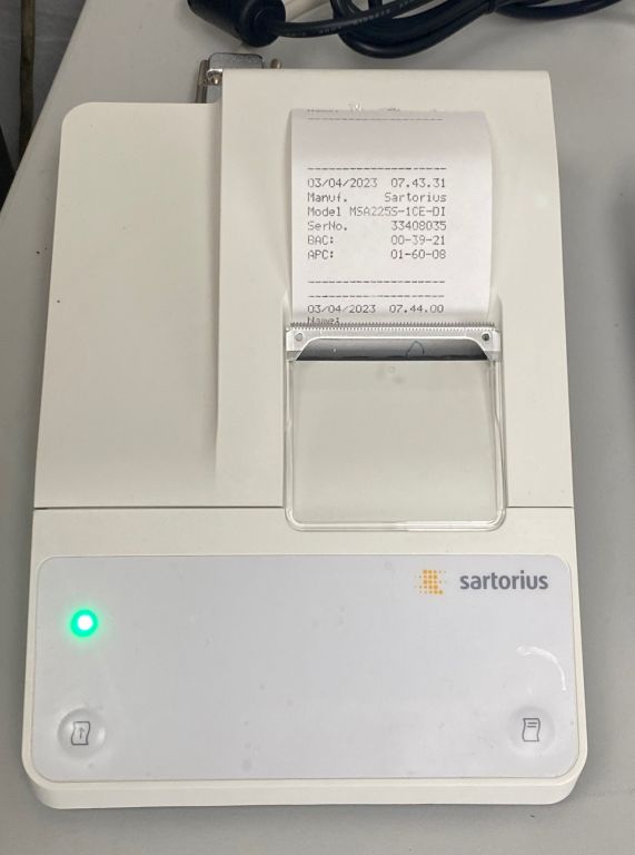 Sartorius Analytical Balance Cubis® MSA225S-1CE-DI, Semi Micro Balance, Ionisation, automatic levelling,