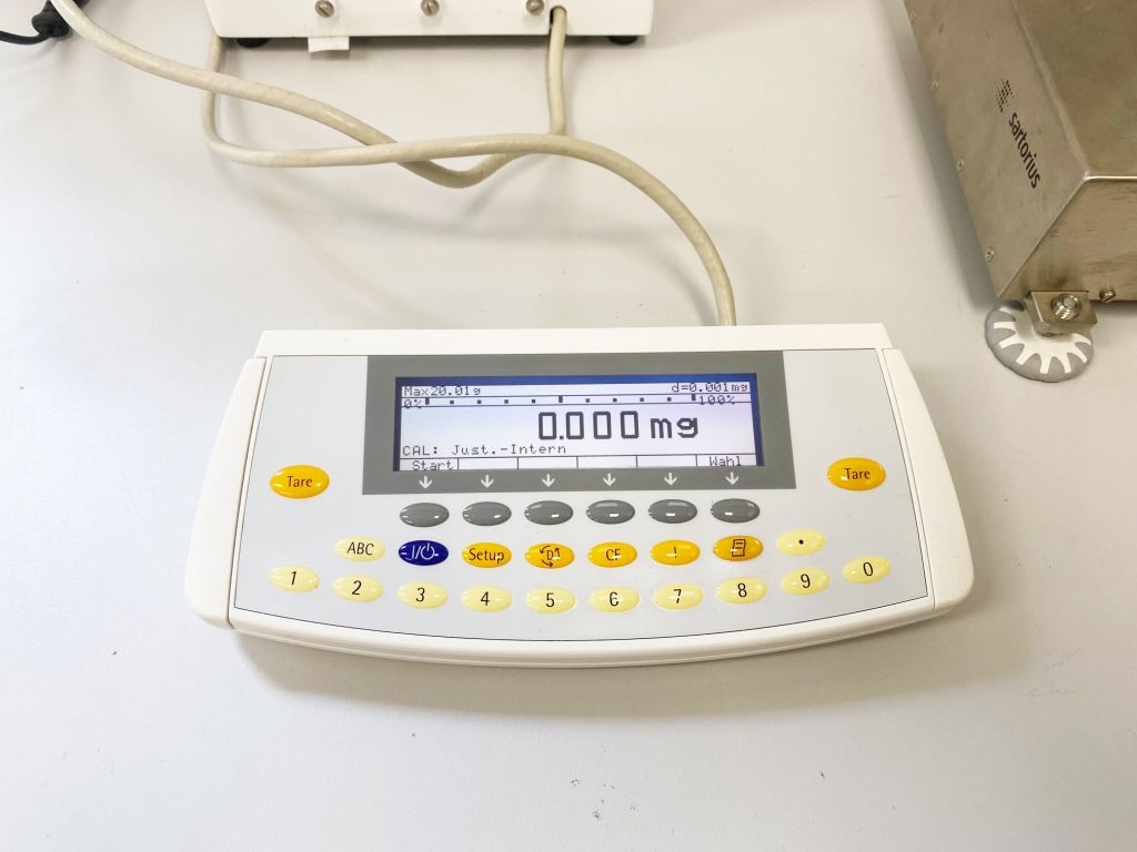 Sartorius Pipet Calibration Balance, max: 20g, Read: 0,001mg