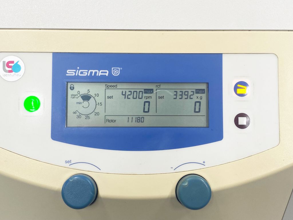 Sigma 3-16 non-refrigerated tabletop centrifuge, max: 4x400ml, max: 15,300rpm