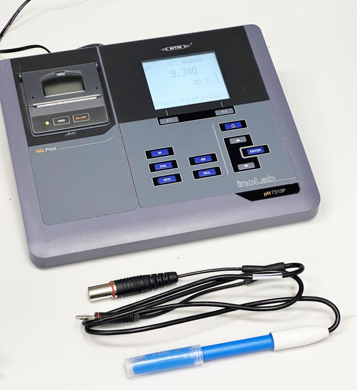 WTW inoLab® pH 7310P laboratory pH meter in mint condition with new SenTix41 electrode