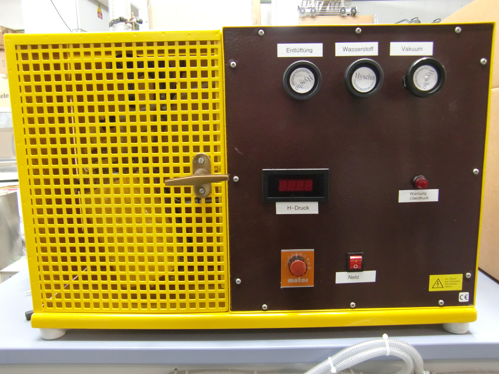 labstuff.eu - Hyscho HY500 Hydrogenizer with shaking Function