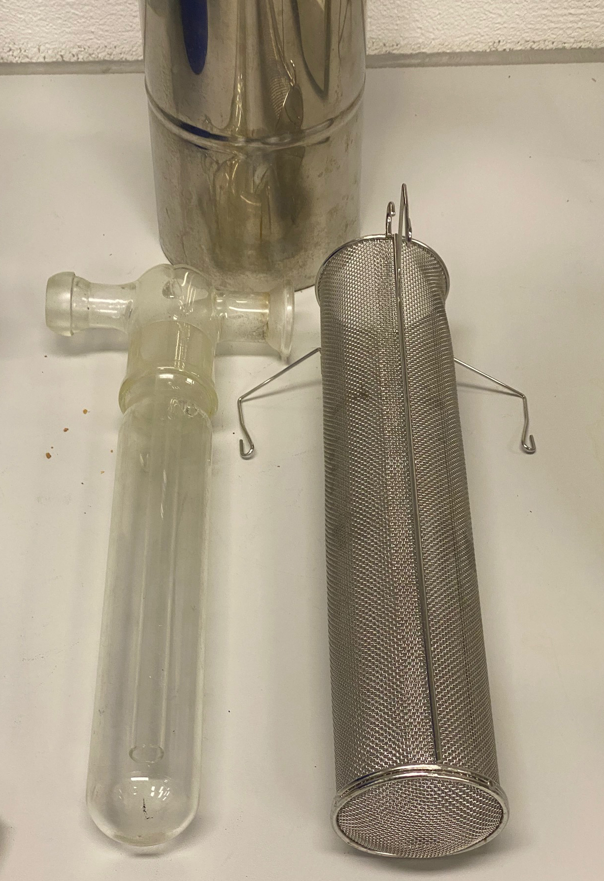 labstuff.eu Stainless Steel Dewar with Mesh and Cooling Finger Volume