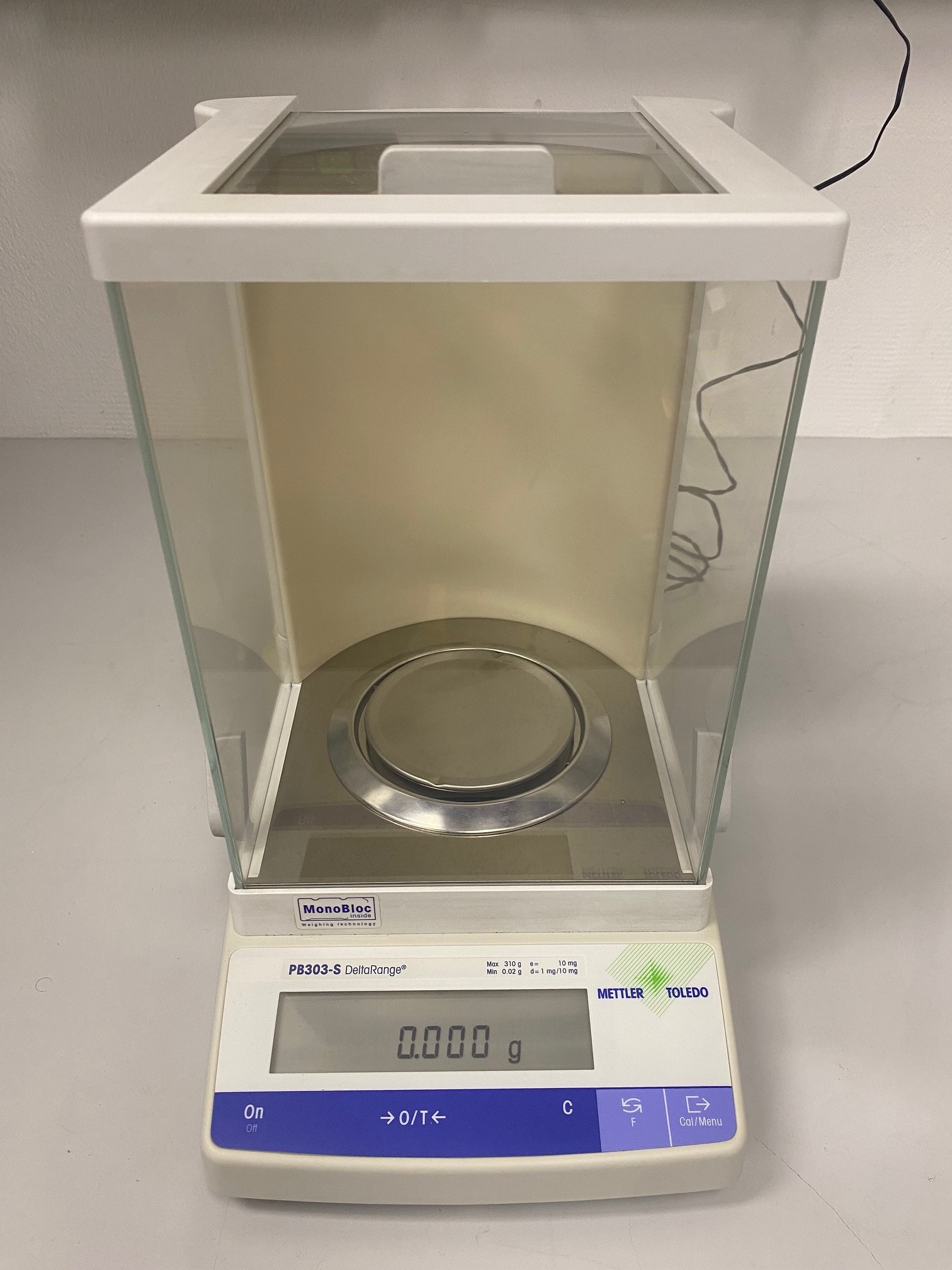 labstuff.eu - Mettler Toledo PB303-S Delta Range Precision Balance, Max ...