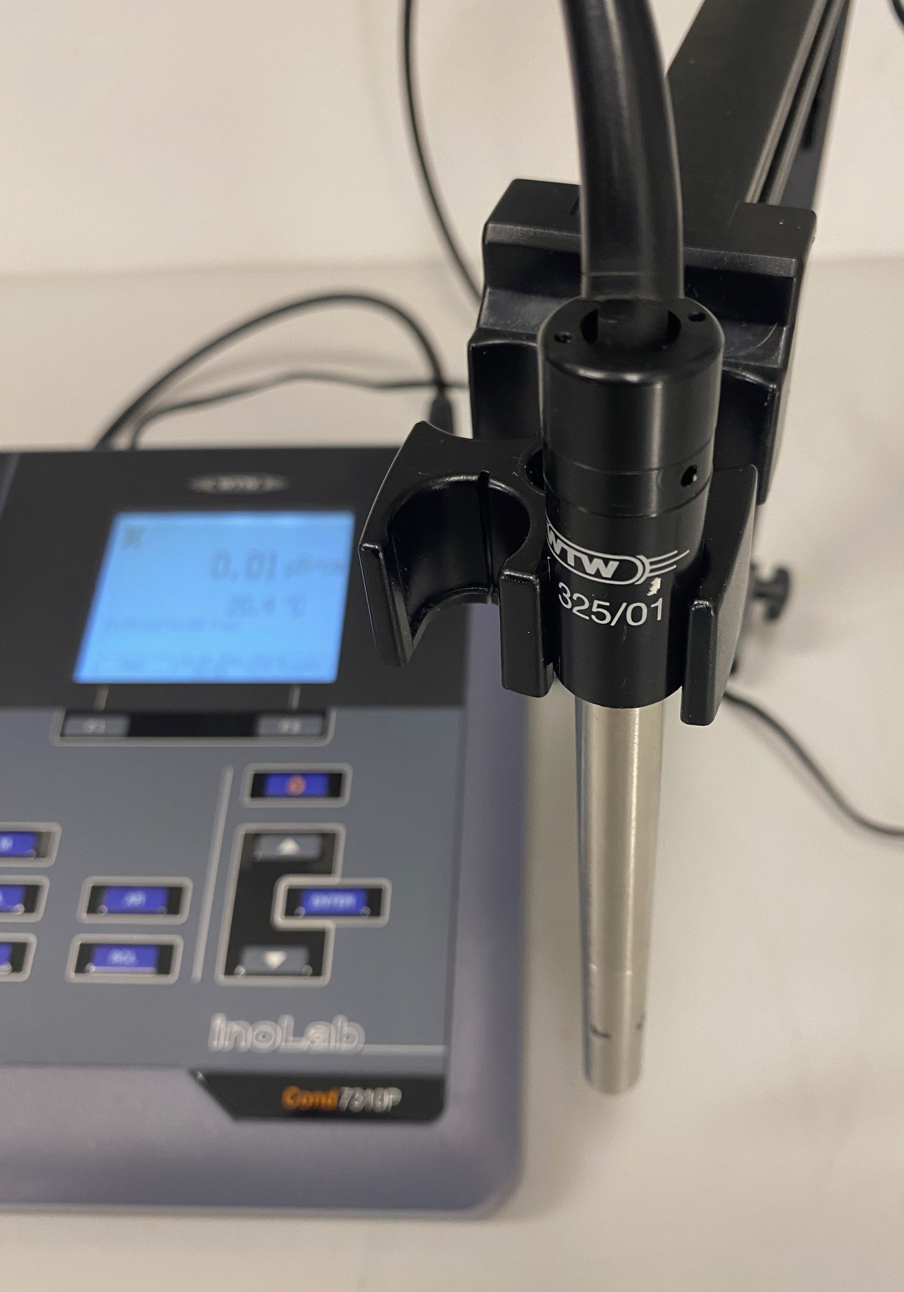 labstuff.eu NEW WTW Cond 7310P Laboratory Conductivity Meter with