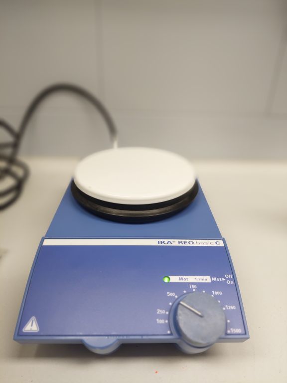 IKA REO basic C magnetic stirrer with magnetic stirring bars
