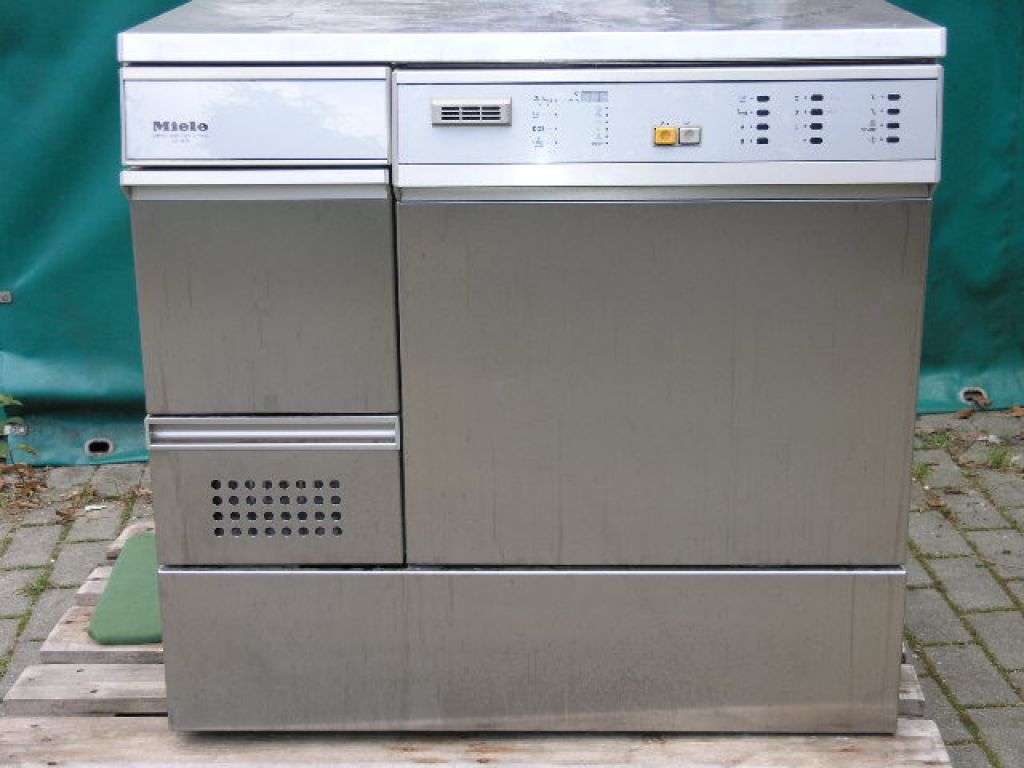 Miele G7783 CD Laborspülmaschine mit Trockenaggregat