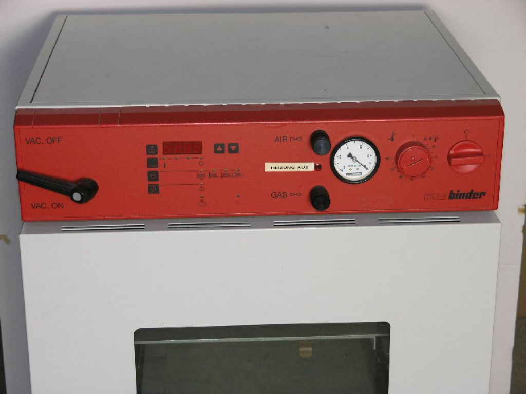 Binder VD53 Vacuum Oven