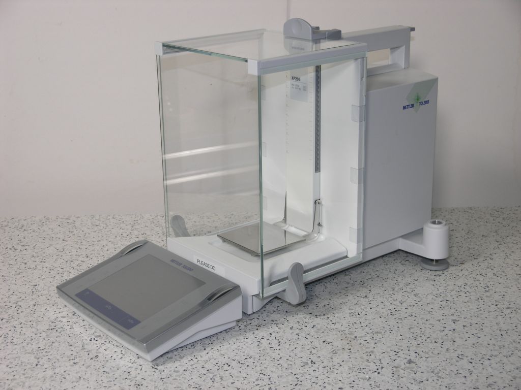 Mettler Toledo XP205DR  Analysenwaage