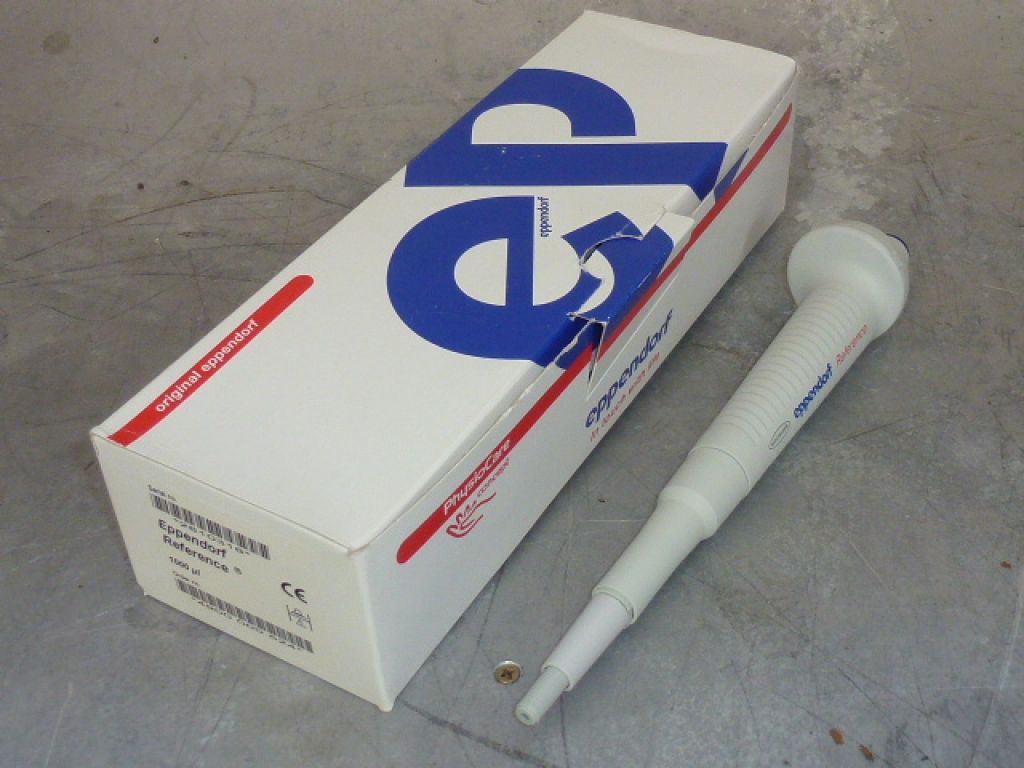 Eppendorf Reference Pipet 1000µl Fix     New