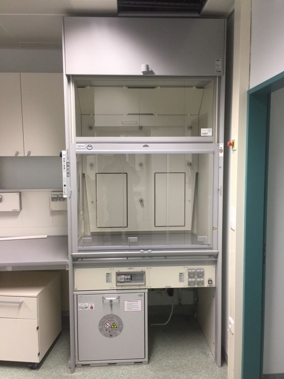 labstuff.eu Waldner MC6 Bench mounted Fume Hood 120cm