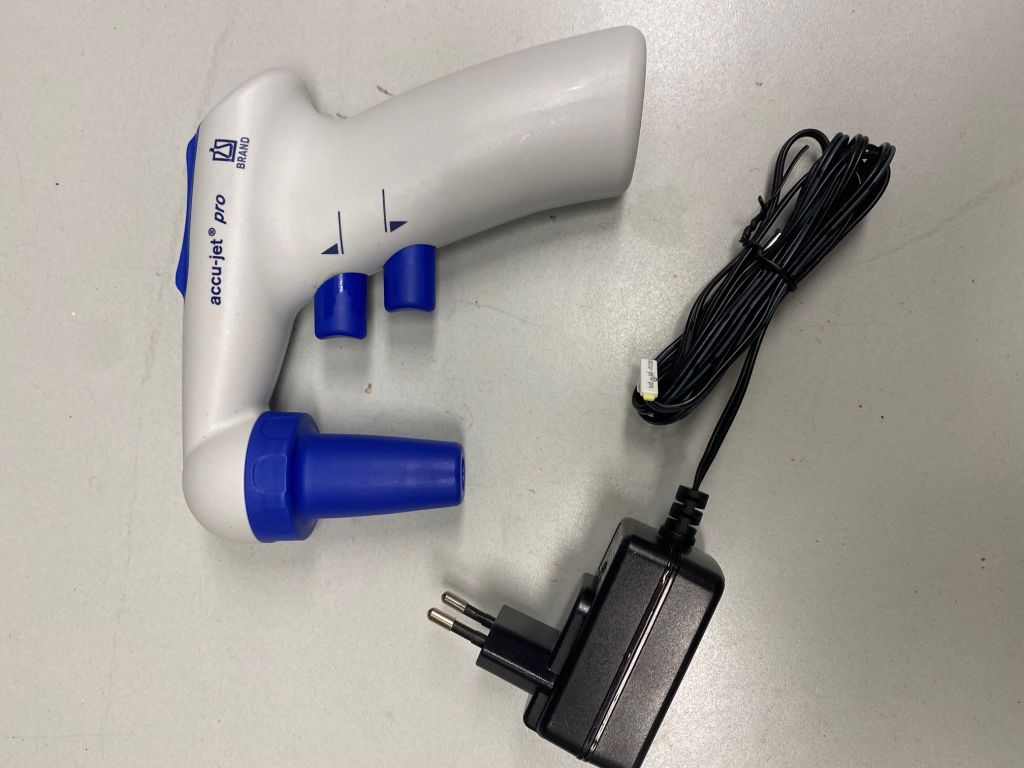 Brand accu-jet Pro Pipettierhelfer