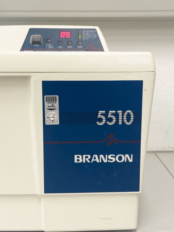 BRANSON BRANSONIC Ultrasonic Bath 5510E-DTH, 9.5 liters, with heating, lid, and suspension basket