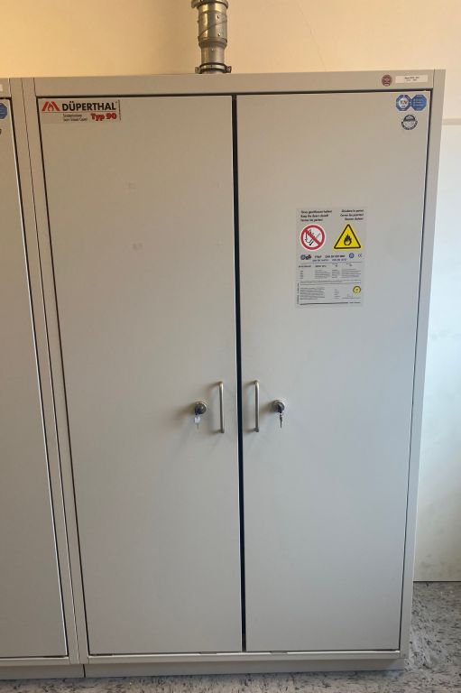 Dueperthal Safety storage cabinet, Type 90, 1194x612x2085 mm