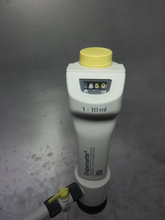 Brand Dispensette ® Organic Digital Easy Calibration, 1-10ml, 0.05 ml, with SafetyPrime™ recirculation valve