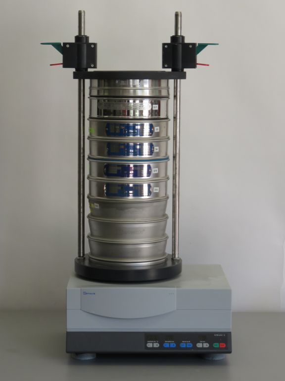 Retsch AS200 Control Vibrationssiebmaschine mit Spanneinheit comfort