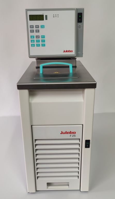 Julabo F25 HD refrigerated circulator