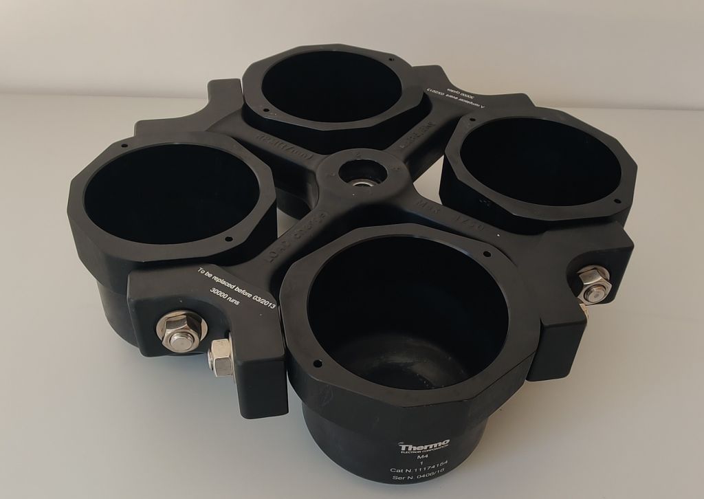 Thermo Electron Corporation Jouan C 4i Tischzentrifuge, 4750 U/min Rotor