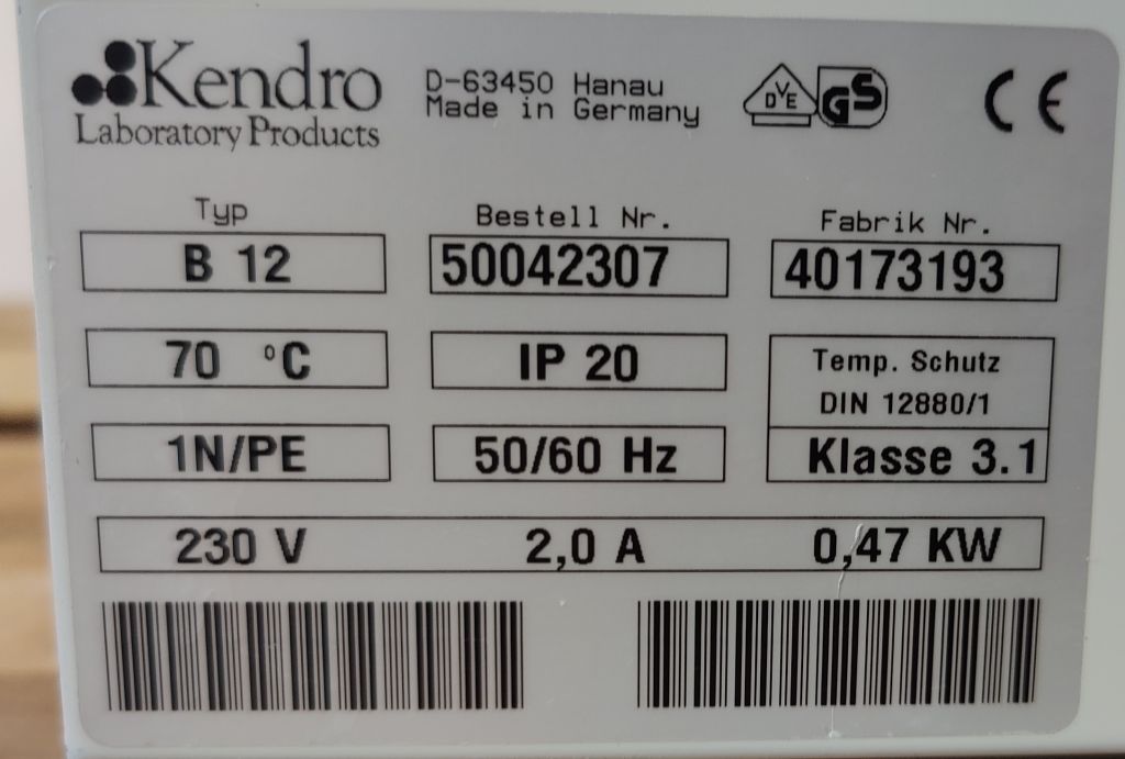 Heraeus B12 Incubator, 131 Liters
