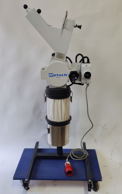 Retsch Cutting Mill SM 100