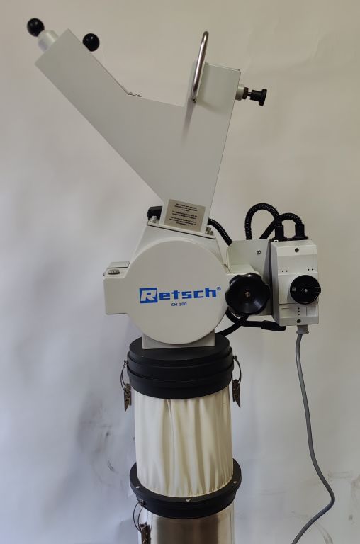 Retsch Cutting Mill SM 100