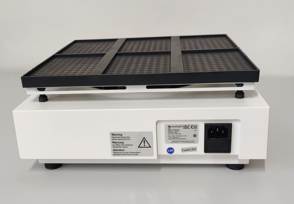 Titramax 1000, 6-Position Microtiter Plate Shaker