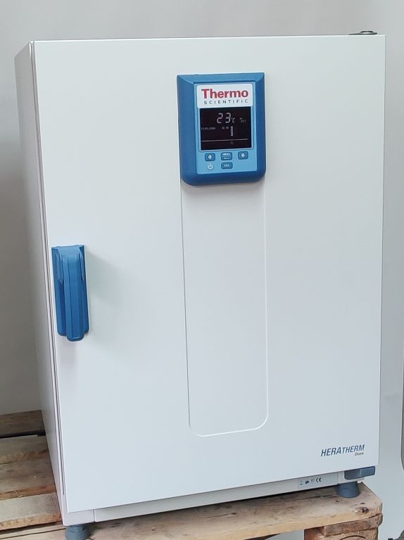 Thermo Scientific Heratherm® Trockenschrank OMH180 180 Ltr. mit Umluft