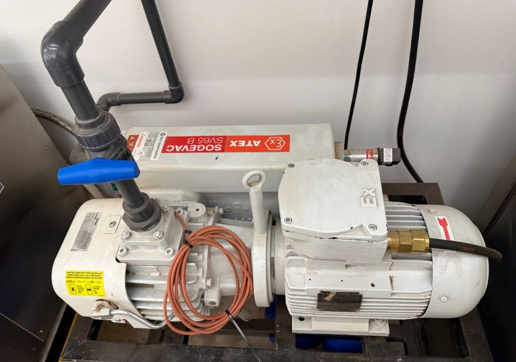 buchiglasuster ChemReaktor CR60C  Pilot und Forschungs Mehrzweckdestillationsanlage. EX geschützt, 60 Liter Reaktor, 50 Liter Filternutsche, etc