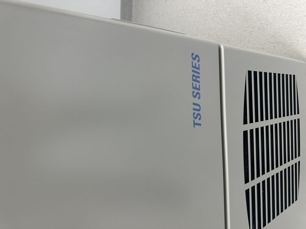Thermo TSU300V ultra freezer, 421 Liter, -50> -86°C, Capacity: 300 Boxes 2