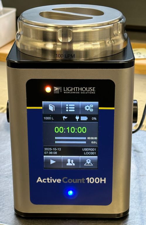 Lighthouse Active Count 100H high-performance portable active air sampler